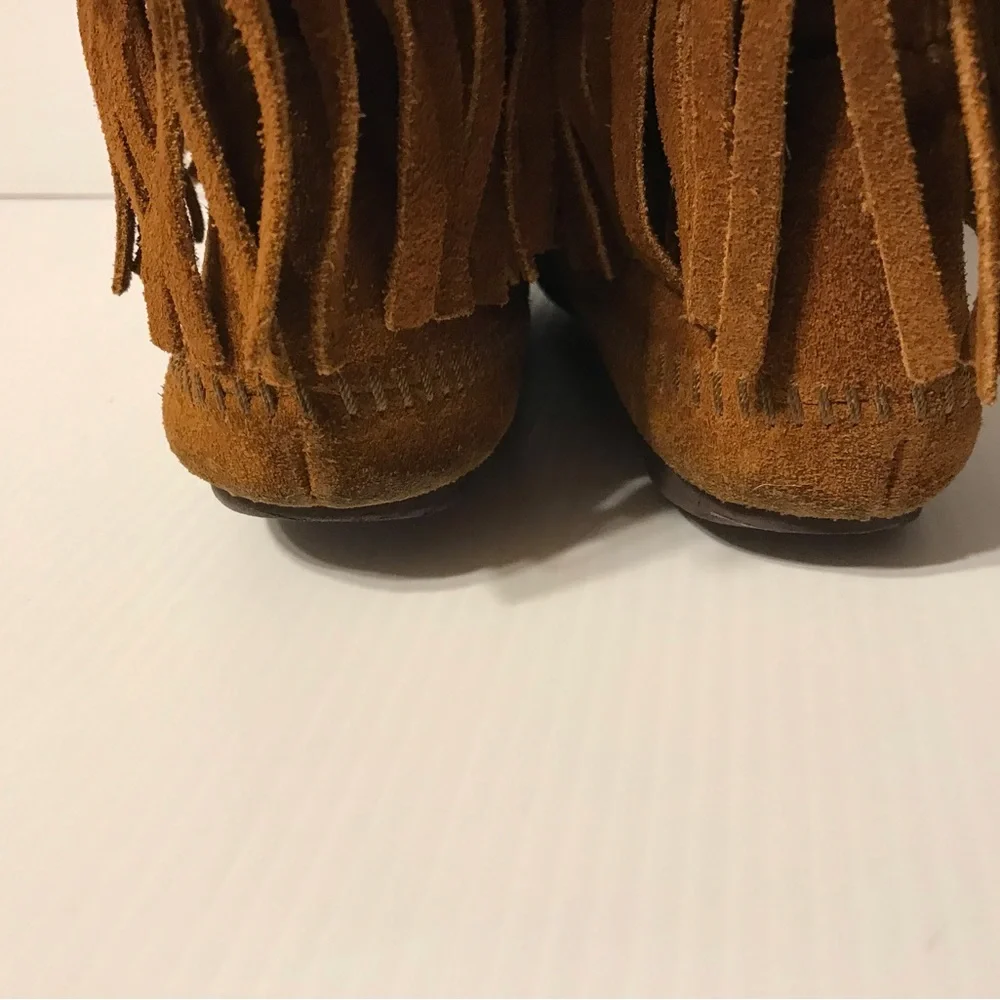Moccasin brown suede layer tiered fringe boots women fits size 9 - Picture 9 of 11